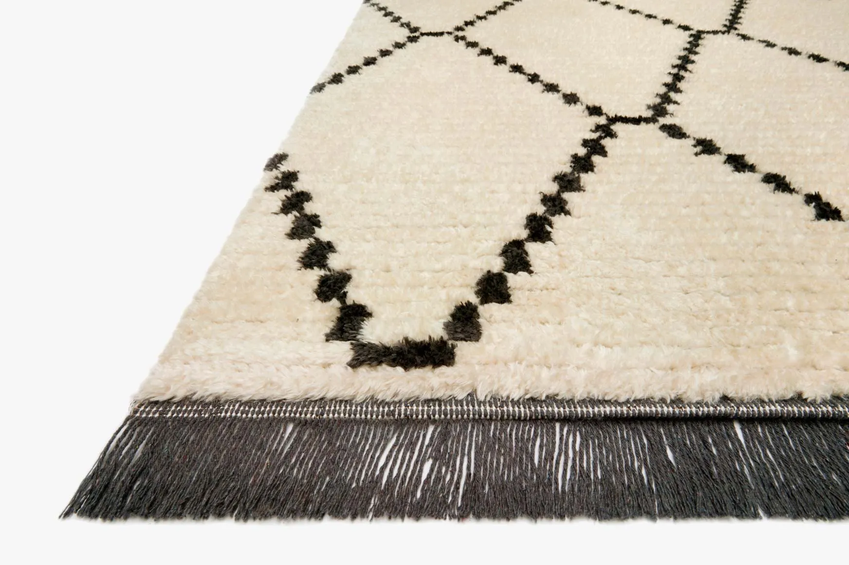 Chris Loves Julia x Loloi - Alice Collection - Contemporary Power Loomed Rug in Cream & Charcoal (ALI-04)