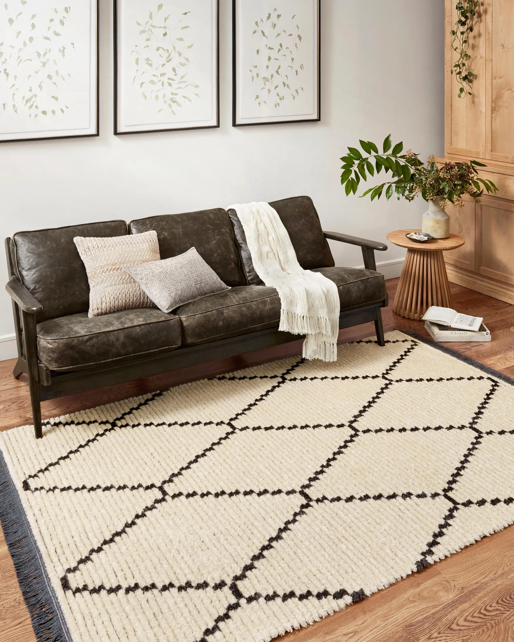 Chris Loves Julia x Loloi - Alice Collection - Contemporary Power Loomed Rug in Cream & Charcoal (ALI-04)